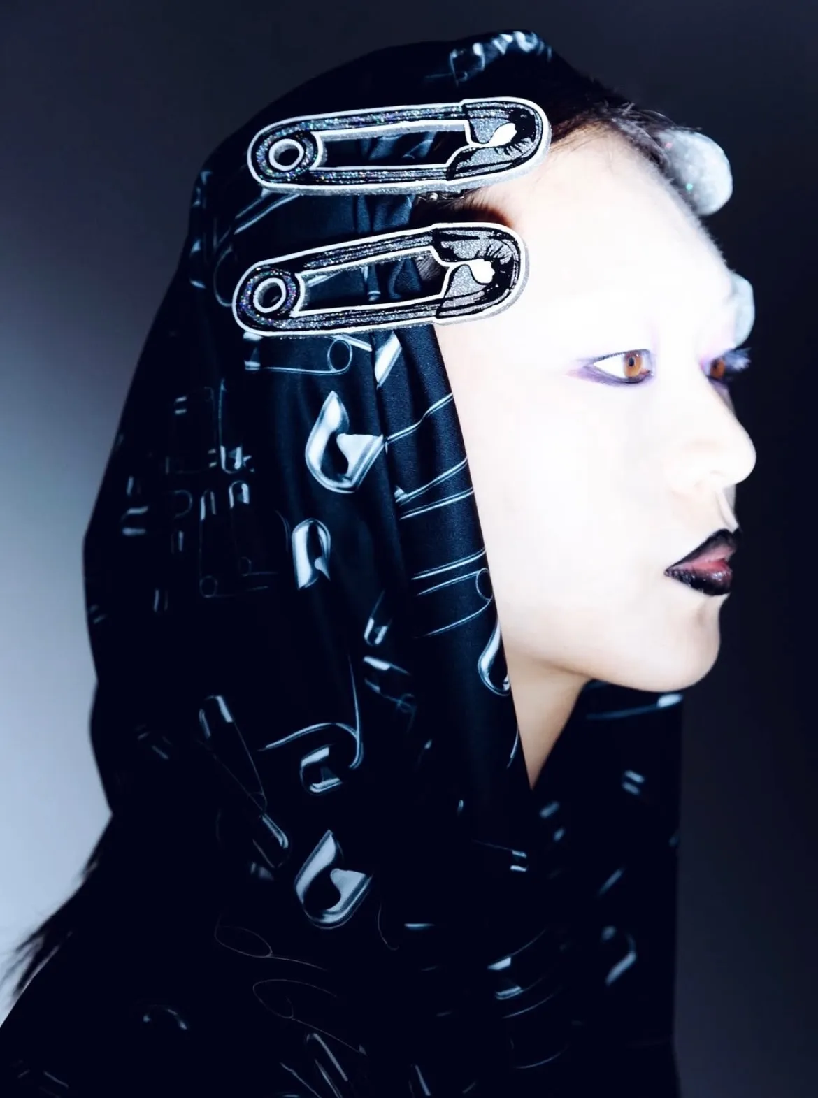 Modistilla FW24 — fotografía final de la sesión beauty